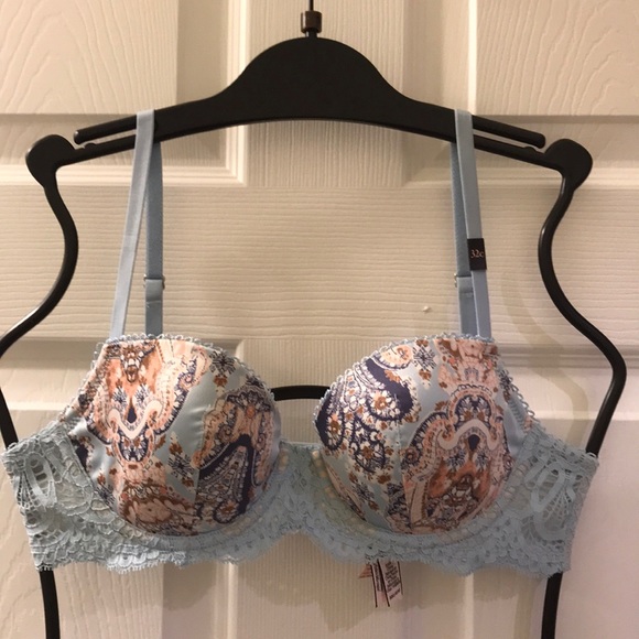 COPY - 💖 Victoria’s Secret Dream Angels Lined Dem… - Picture 1 of 5